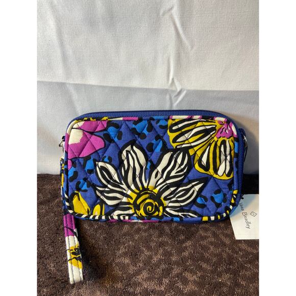 Vera Bradley Tech‎ case, African Violet - Picture 2 of 6